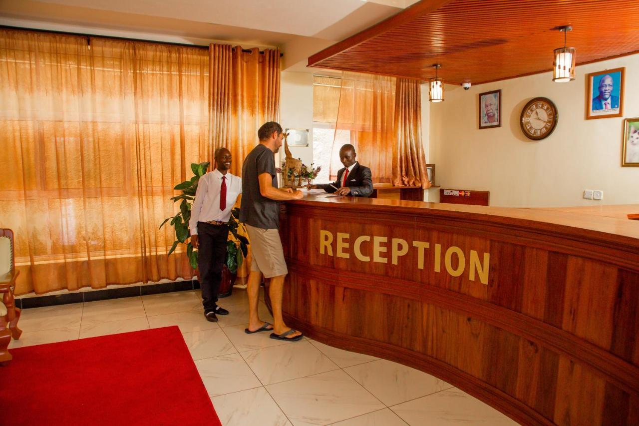 A1 Hotel And Resort Arusha Exterior photo